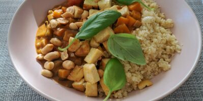 Curry mit Blumenkohlreis